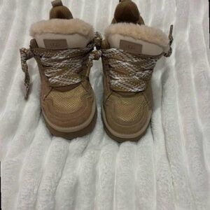 UGG Lowmel Casual Suede & Canvas Sneakers for Everyday Comfort